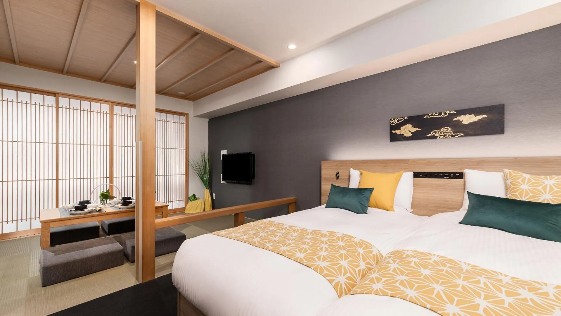 Mimaru Kyoto Shinmachi Sanjo Hotel